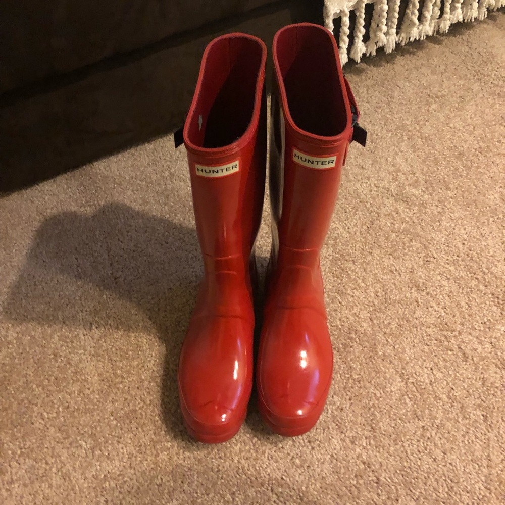 Red Hunter rain boots sold